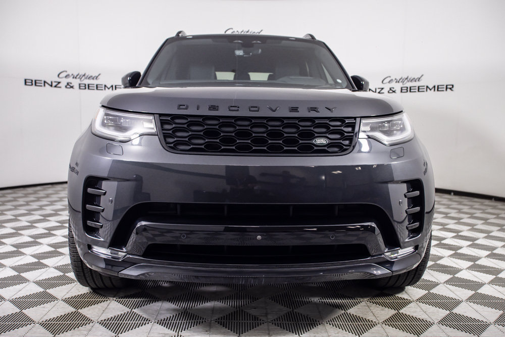 Used 2025 Land Rover Discovery Dynamic SE AWD/4WD image 5
