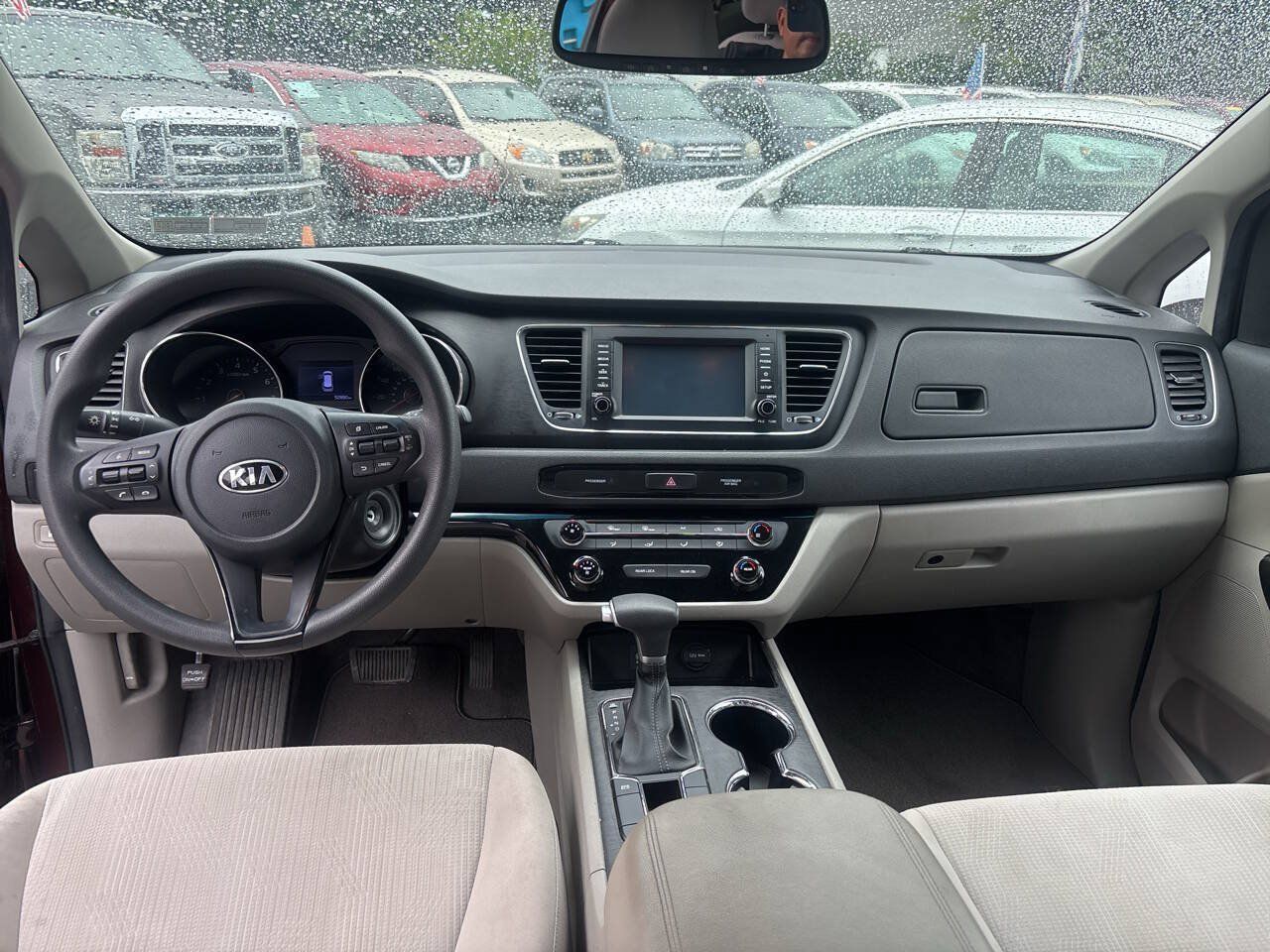 Used 2020 Kia Sedona LX FWD image 22