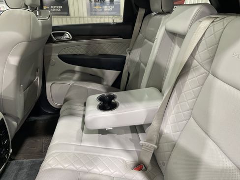 Used 2019 Jeep Grand Cherokee Summit image 13