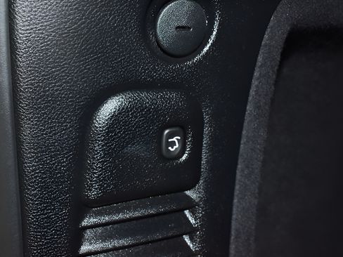 Used 2024 Dodge Durango R/T AWD/4WD image 36
