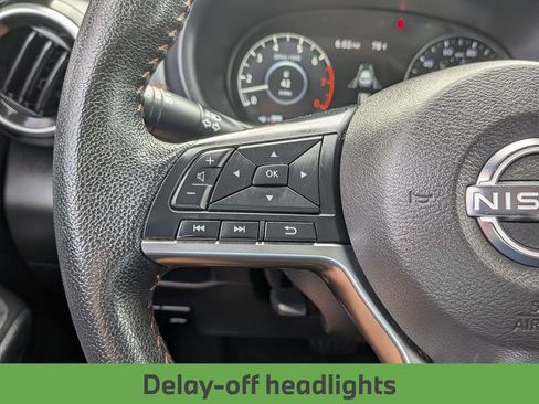 Used 2022 Nissan Kicks SR FWD image 21