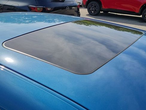 Used 2023 Dodge Challenger GT w/ Blacktop Package image 9