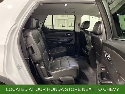 Used 2019 Chevrolet Traverse LT w/ LT Premium Package image 26