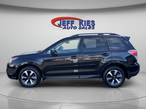 Used 2018 Subaru Forester 2.5i Premium image 4