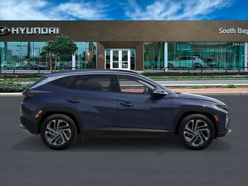 New 2026 Hyundai Tucson Limited image 7