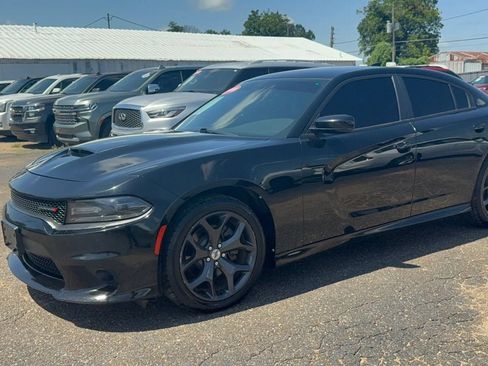 Used 2019 Dodge Charger GT RWD image 7