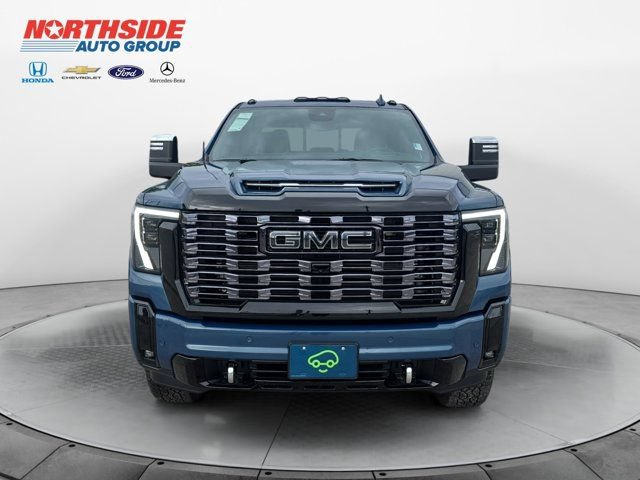 Certified 2026 GMC Sierra 2500 Denali Ultimate AWD/4WD image 2