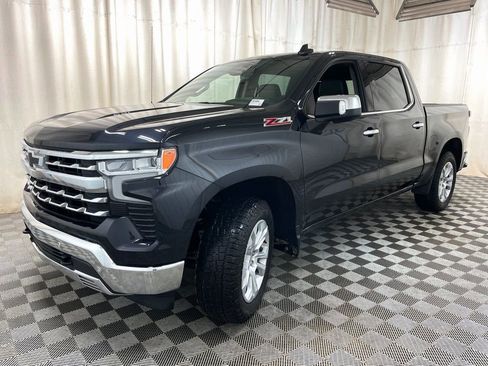 Certified 2022 Chevrolet Silverado 1500 LTZ w/ LTZ Premium Package image 20