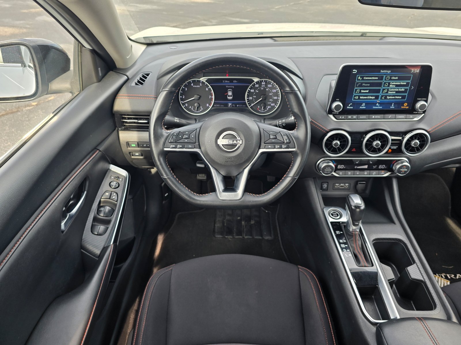 Used 2025 Nissan Sentra SR w/ Midnight Edition FWD image 13