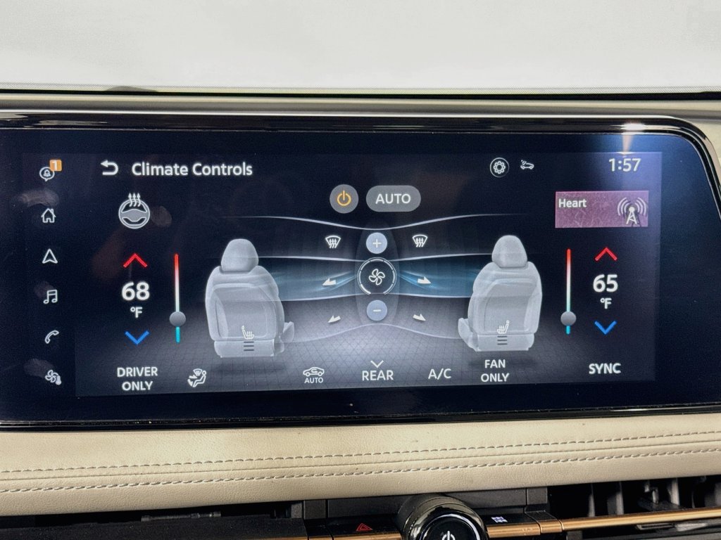 Used 2023 Nissan Ariya FWD image 40