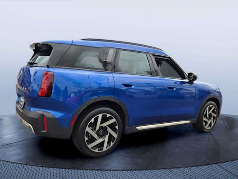 Certified 2025 MINI Cooper Countryman S AWD/4WD image 6