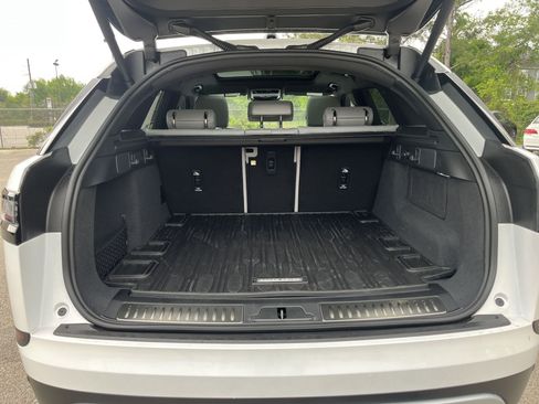 Used 2026 Land Rover Range Rover Velar S image 28