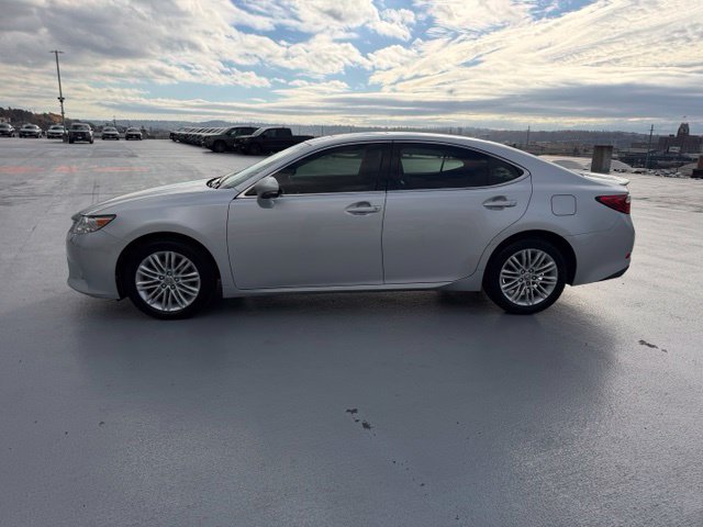 Used 2015 Lexus ES 350 w/ Premium Package FWD image 6