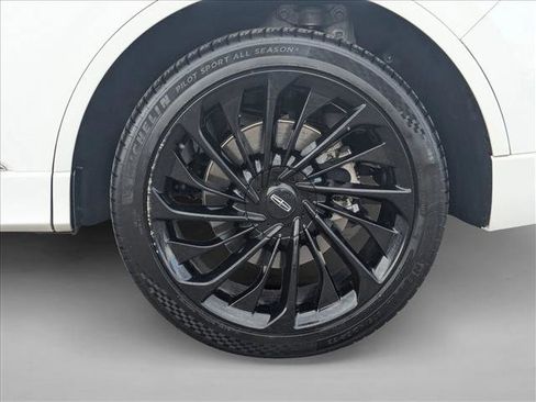 Used 2021 Lincoln Aviator Reserve w/ Equipment Group 210A image 24