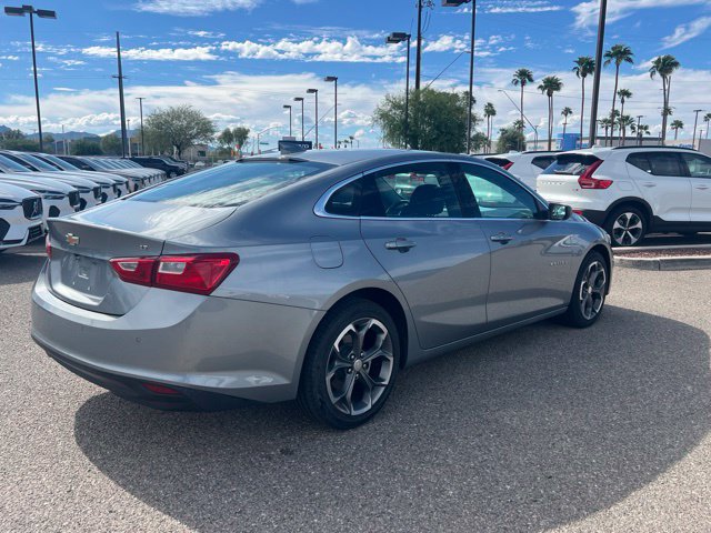Used 2024 Chevrolet Malibu LT FWD image 3