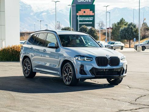 Used 2024 BMW X3 xDrive30i w/ M Sport Package image 3