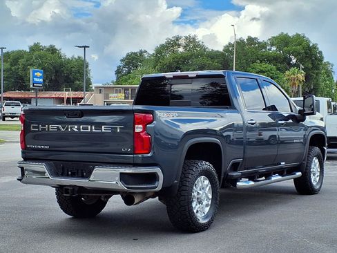 Used 2020 Chevrolet Silverado 2500 LTZ w/ LTZ Convenience Package AWD/4WD image 4