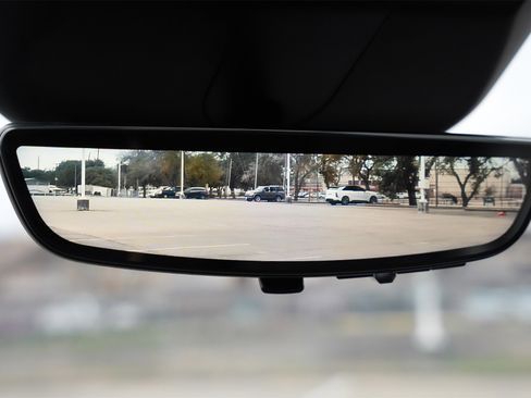 Certified 2025 Cadillac Escalade ESV Sport Platinum w/ LPO, ONYX Package image 15