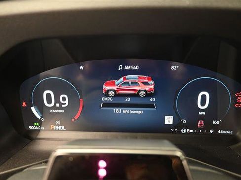Used 2025 Ford Explorer ST-Line w/ Premium Package RWD image 9