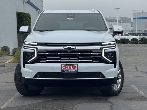 New 2026 Chevrolet Tahoe Premier image 2