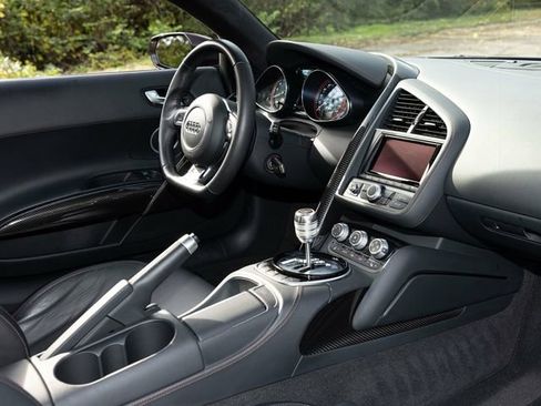 Used 2015 Audi R8 V10 image 67