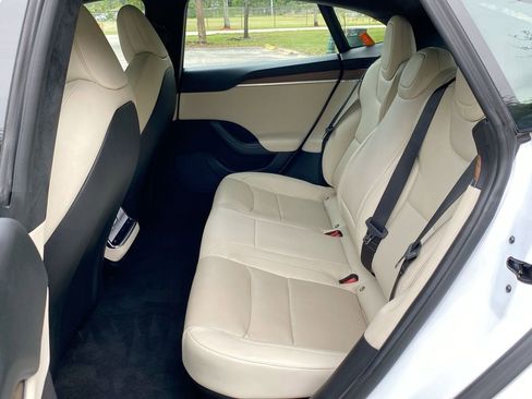 Used 2023 Tesla Model S Standard Range image 41