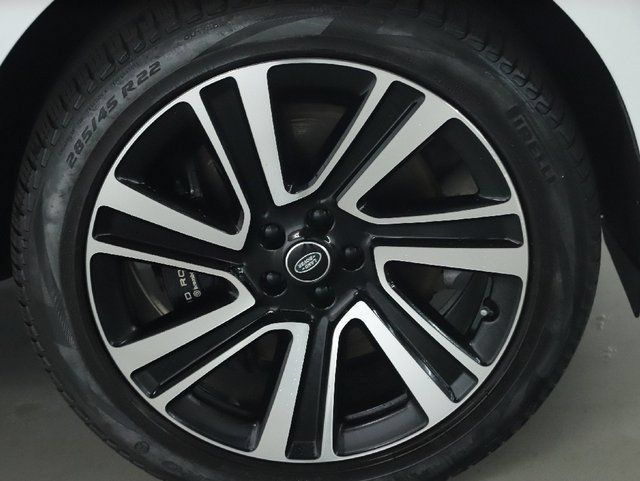 Certified 2023 Land Rover Range Rover SE AWD/4WD image 40