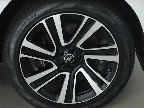 Certified 2023 Land Rover Range Rover SE AWD/4WD image 40