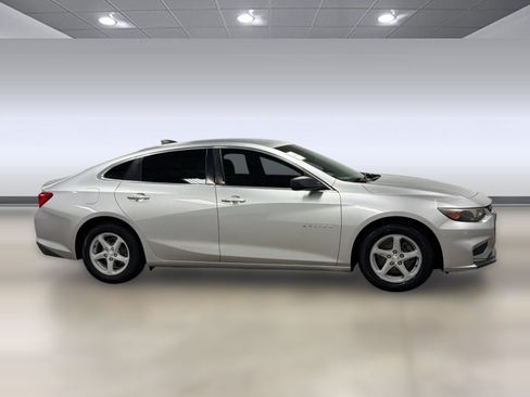 Used 2016 Chevrolet Malibu LS FWD image 8