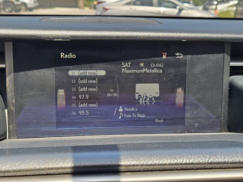Used 2016 Lexus IS 200t RWD image 13