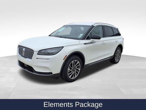 Used 2022 Lincoln Corsair FWD w/ Equipment Group 101A image 3