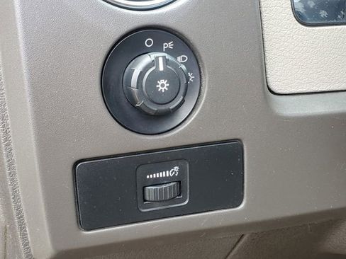 Used 2009 Ford F150 XLT AWD/4WD image 7