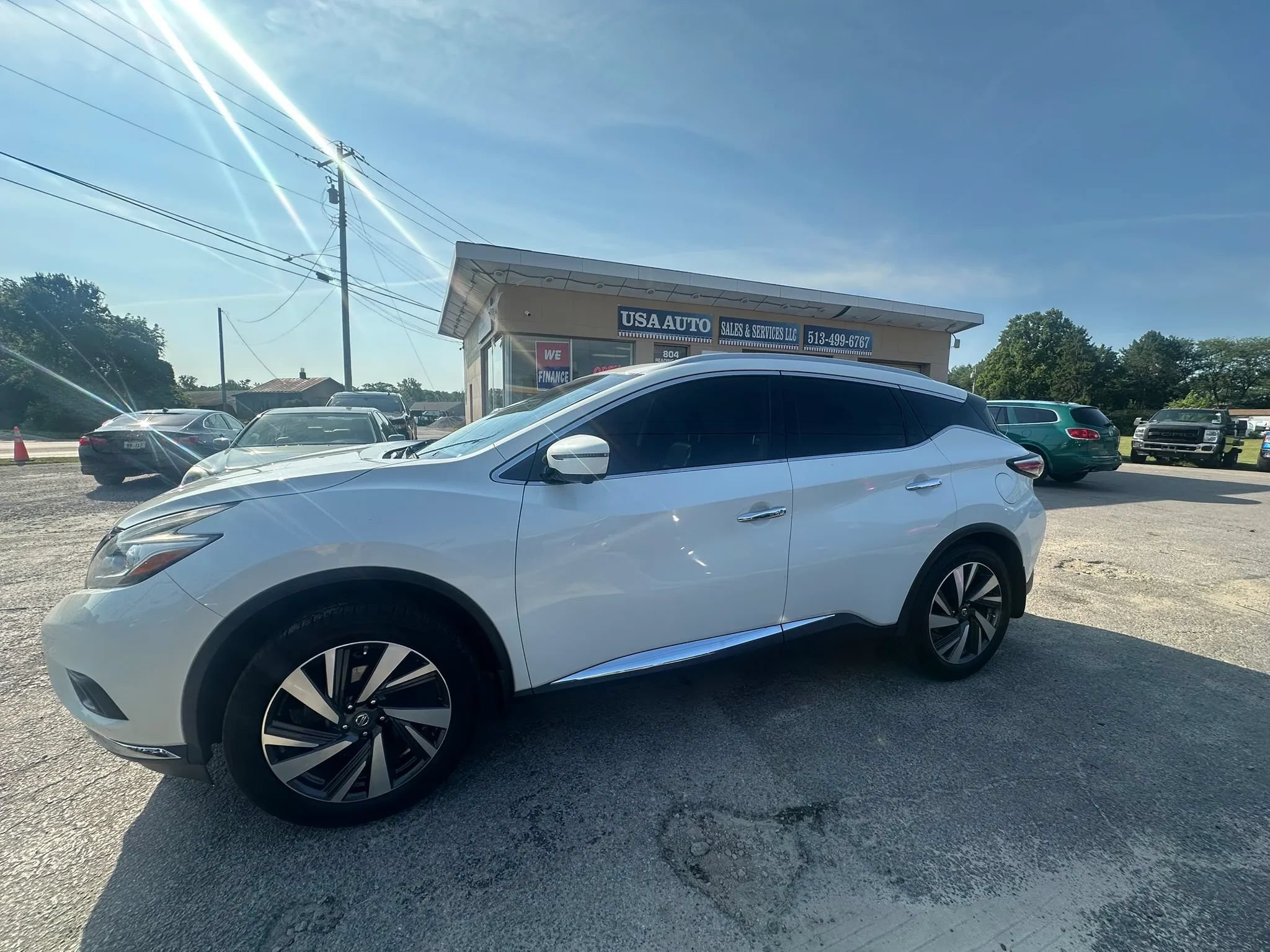 Used 2016 Nissan Murano Platinum w/ Platinum Technology Package AWD/4WD image 3