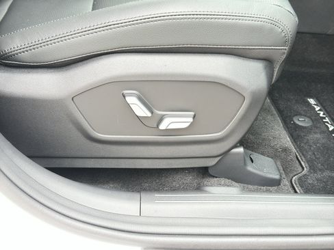 New 2025 Hyundai Santa Fe Limited image 32