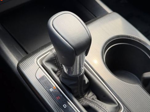 Used 2025 Honda Civic Sport image 28