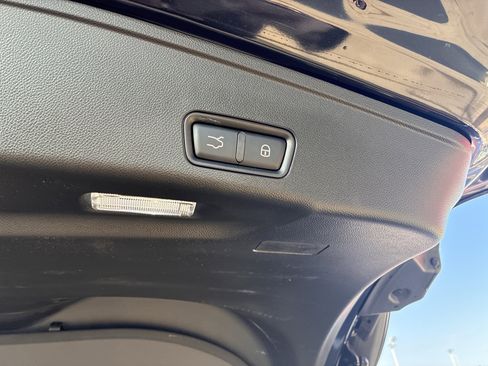 Used 2023 Maserati Grecale GT image 37