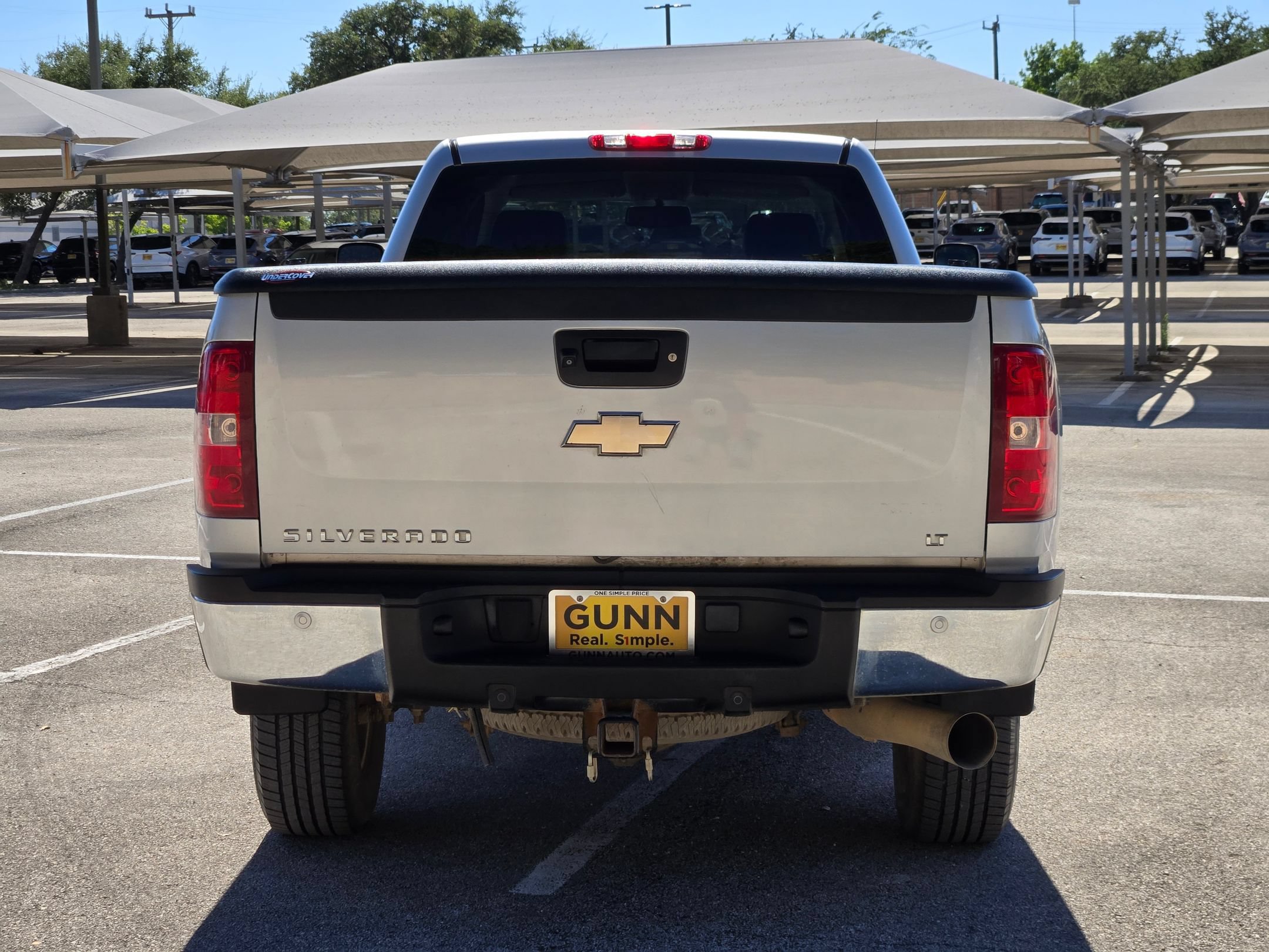 Used 2010 Chevrolet Silverado 3500 LT w/ Interior Plus Package AWD/4WD image 4