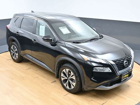 Used 2023 Nissan Rogue SV FWD image 40