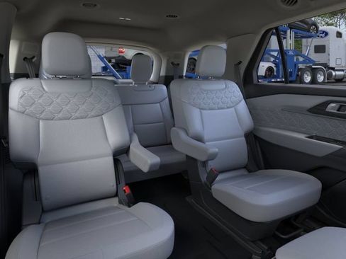 New 2026 Ford Explorer Platinum w/ LUX Leather Package AWD/4WD image 11