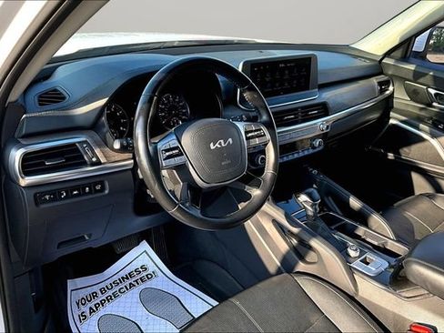 Used 2022 Kia Telluride EX w/ EX Premium Package FWD image 14