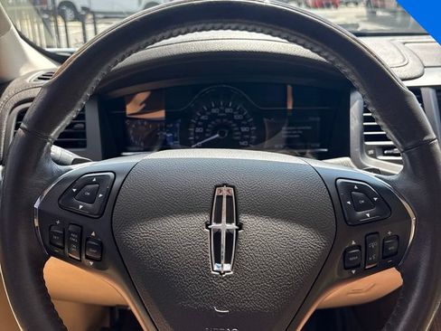 Used 2015 Lincoln MKS w/ Equipment Group 101A FWD image 17