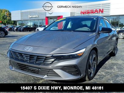 Used 2025 Hyundai Elantra Sport
