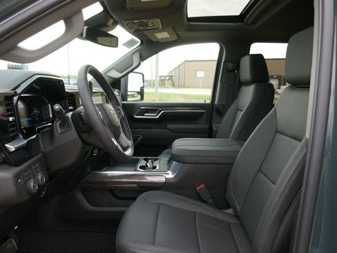 New 2026 Chevrolet Silverado 2500 LTZ w/ LTZ Plus Package AWD/4WD image 17