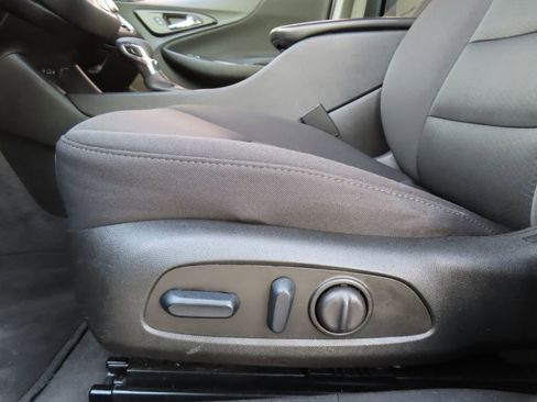 Used 2024 Chevrolet Malibu LT FWD image 7