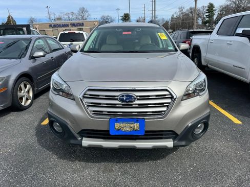 Used 2016 Subaru Outback 2.5i Limited image 2
