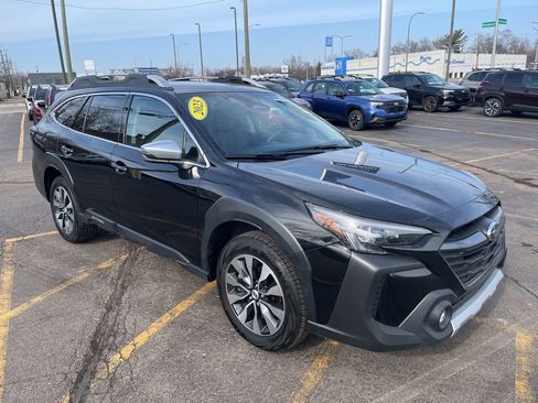 Certified 2023 Subaru Outback Touring XT image 3