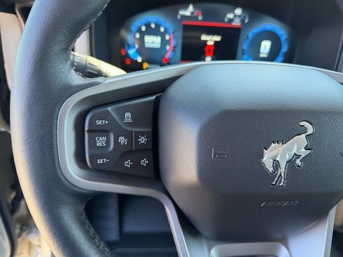 Used 2025 Ford Bronco Badlands AWD/4WD image 15