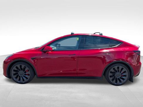Used 2023 Tesla Model Y Performance AWD/4WD image 5