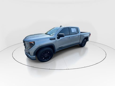 Used 2023 GMC Sierra 1500 Elevation w/ X31 Off-Road Package image 4
