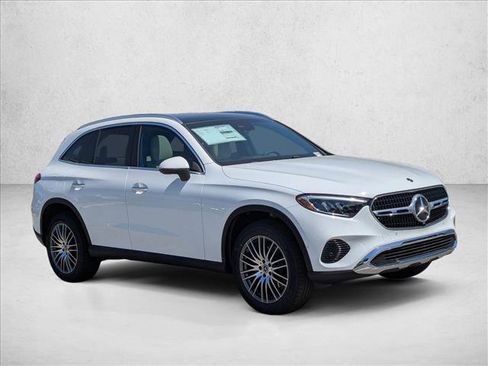 New 2026 Mercedes-Benz GLC 300 4MATIC image 7